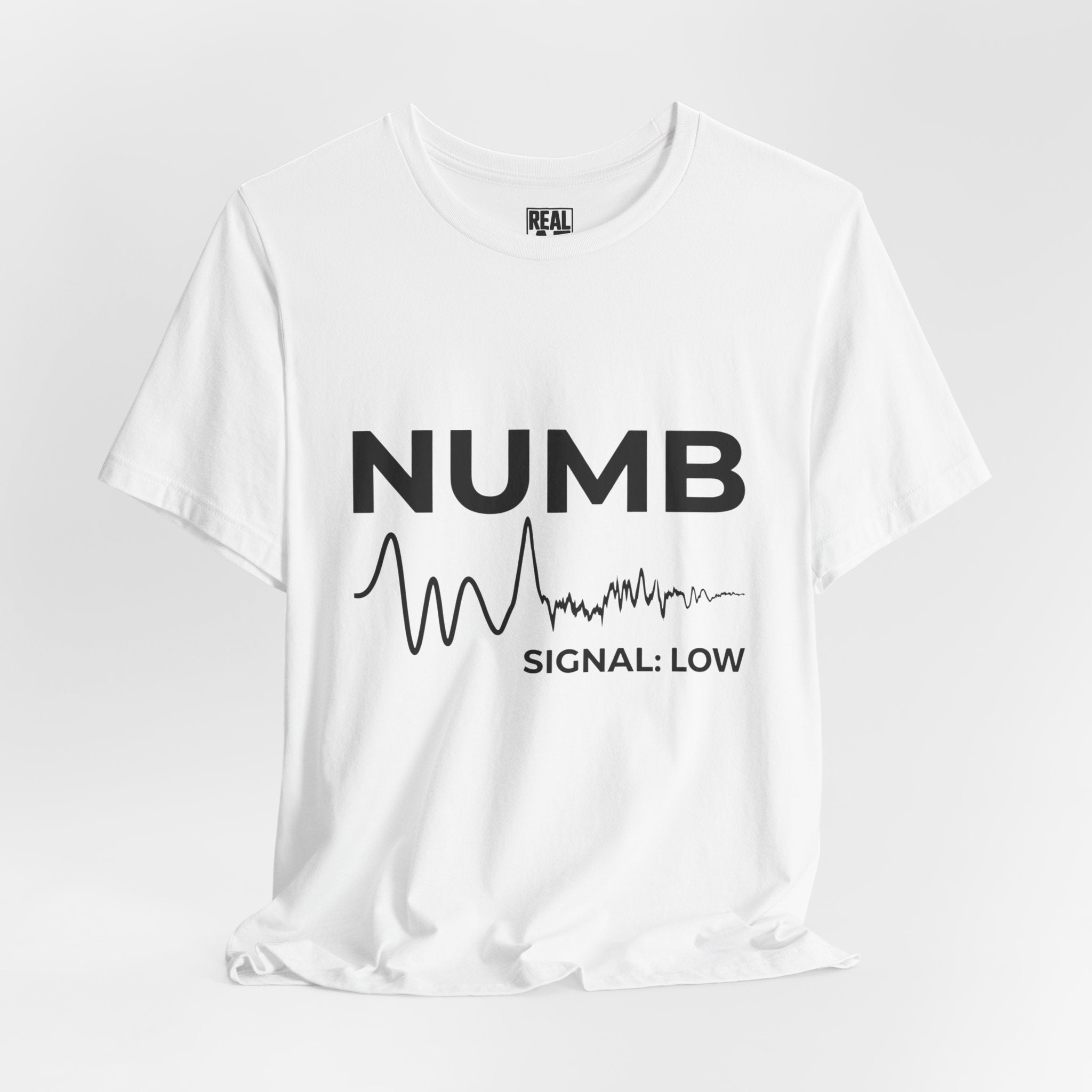Numb Signal: Low Tee