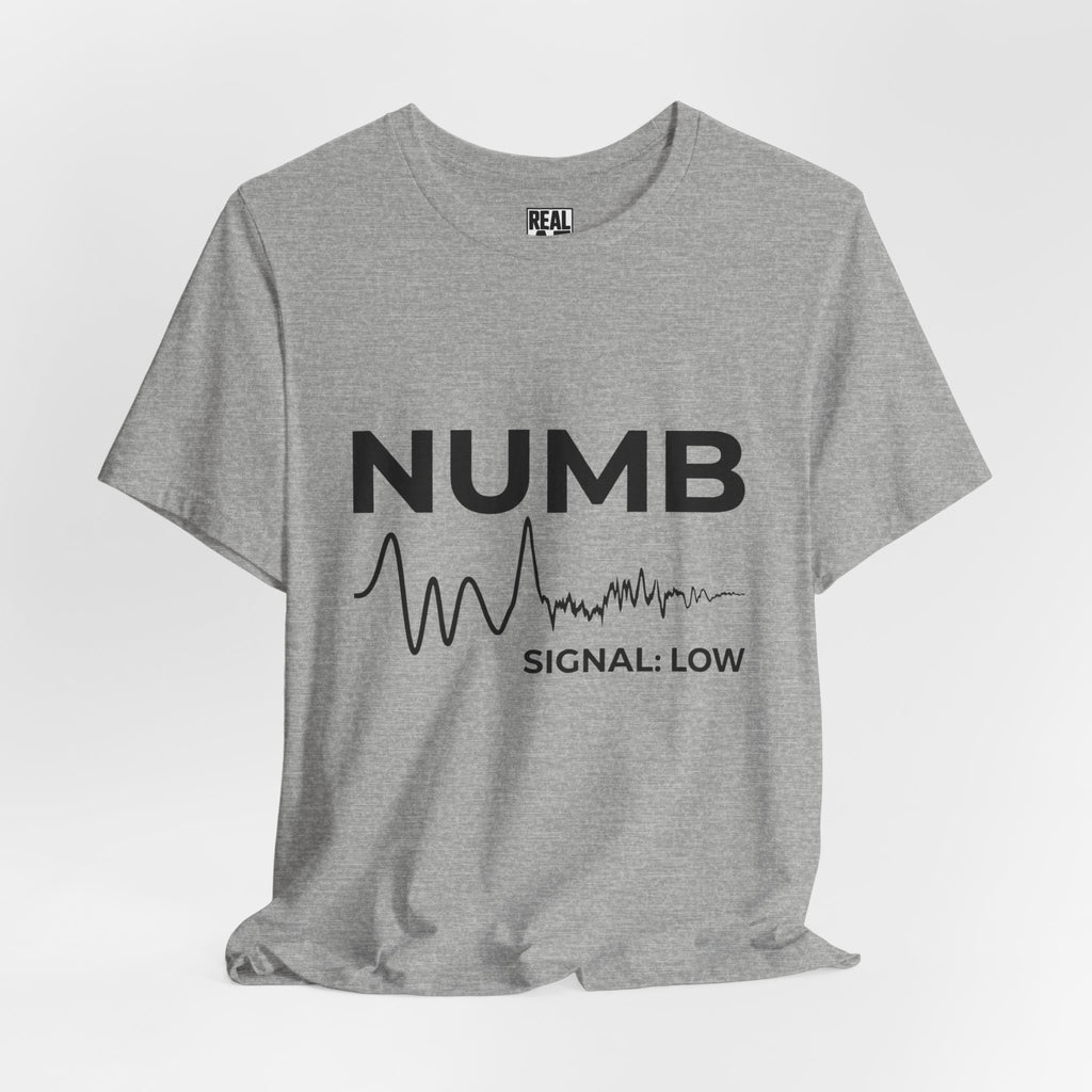 Numb Signal: Low Tee