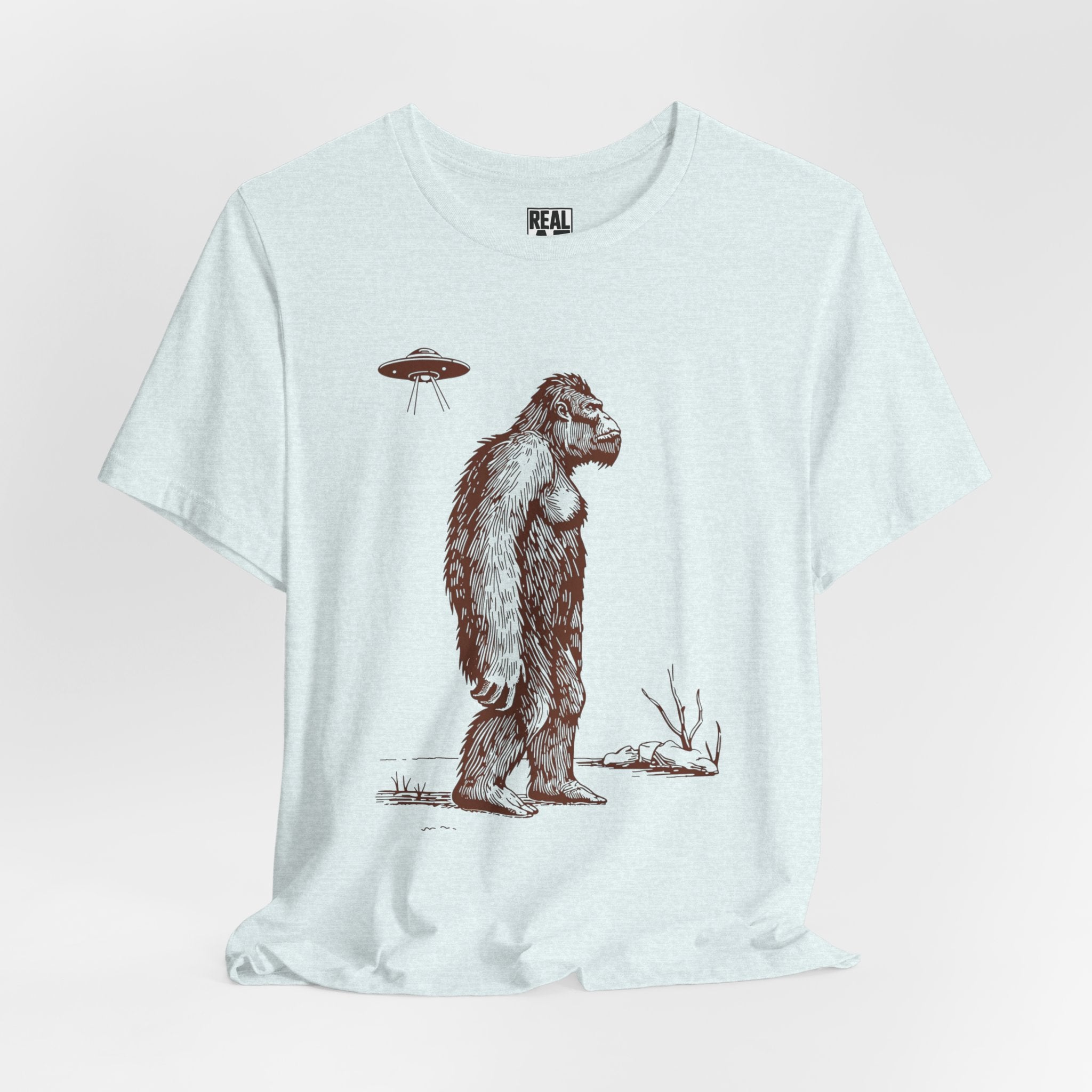 Bigfoot UFO Encounter T-Shirt