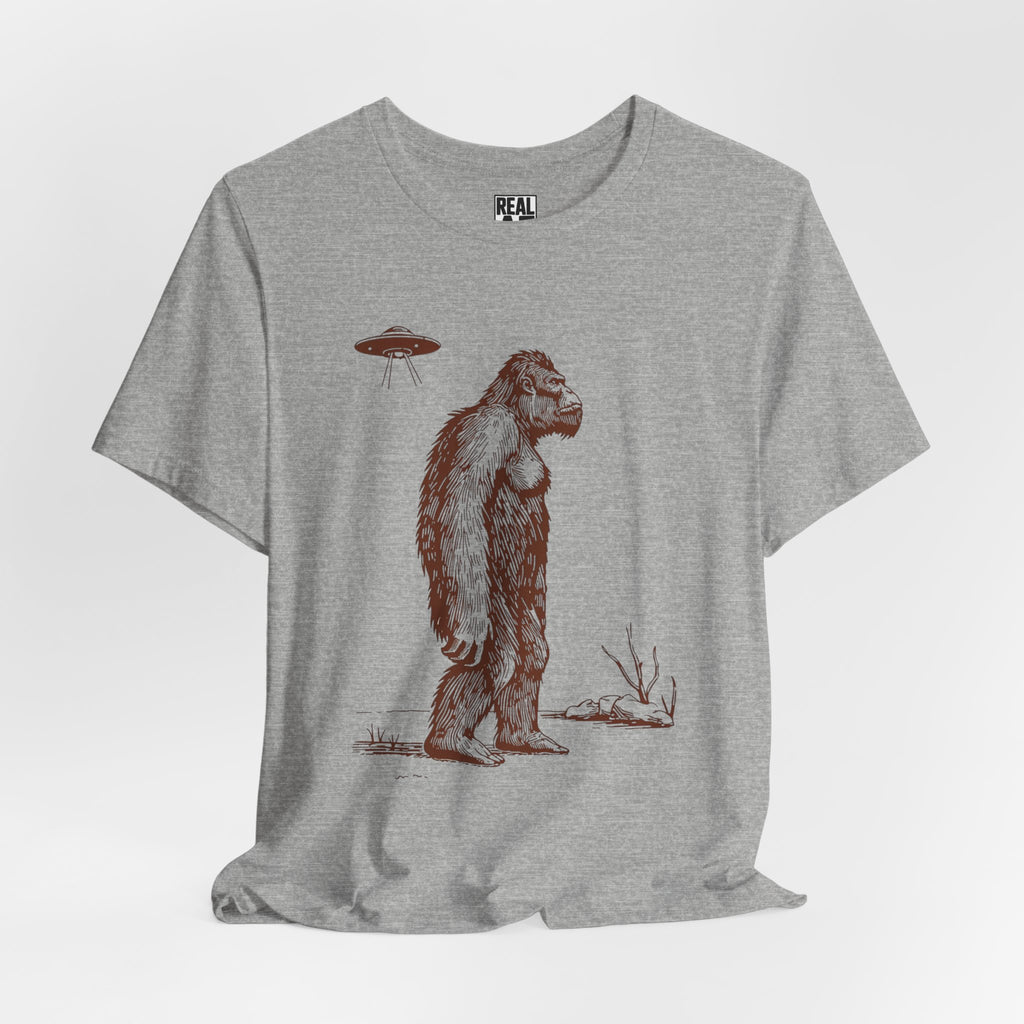 Bigfoot UFO Encounter T-Shirt