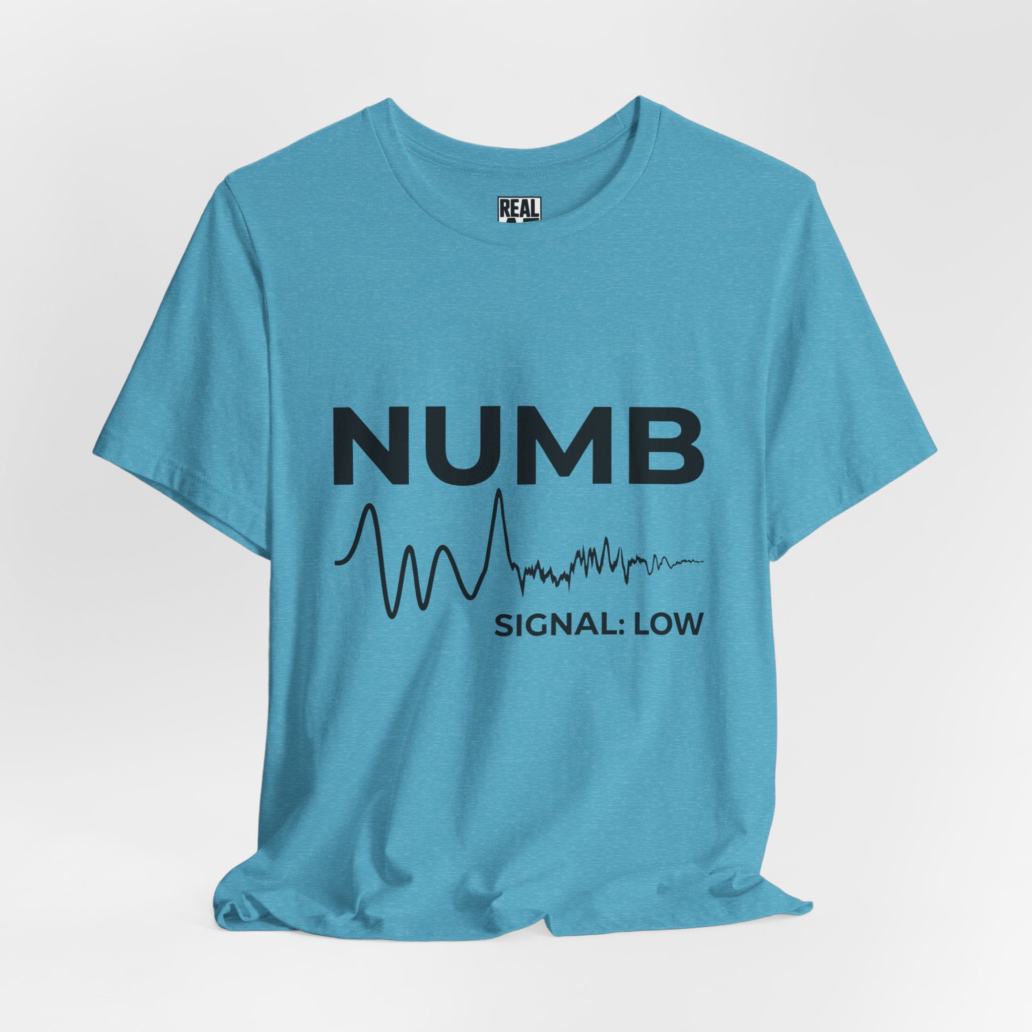Numb Signal: Low Tee